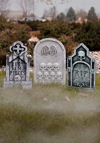 3 Piece 20 Inch Gothic Tombstone Set UPD