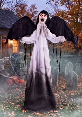 Saravel the Shrieking Specter Animatronic Decoration
